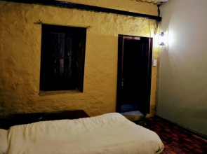 Retreat at Damaar