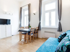 Flexible SelfCheckIns 13 & 14 - Le Petit & Le Grand Zagreb - Centre - New - Apartments Repinc