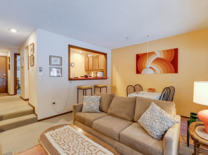 Mt Baker Lodging Condo 33 - Sleeps 4