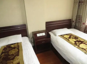 Xi Qian Xing Nan Qiao Business Hotel