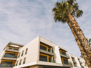 Best Houses 42 - Charming and Central Apartament