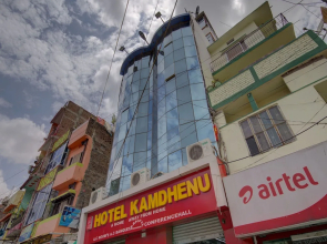 OYO 15589 Hotel Kamdhenu