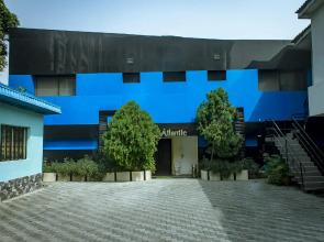 Atlantic Hotel And Suites