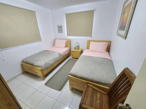 Aruba Roncado Cheerful 3 bedroom home in Paradera
