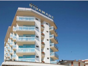 Hotel Rivamare