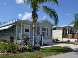 Winter Quarters Encore Manatee RV Resort
