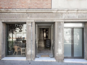 Gaia Fira rooms