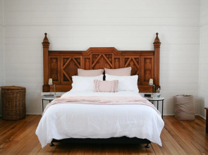 Old White Church Bed & Breakfast