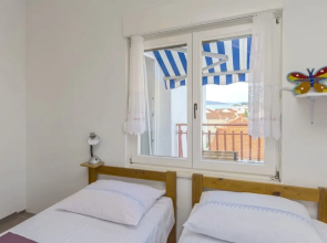 Apartment Brankica Vodice