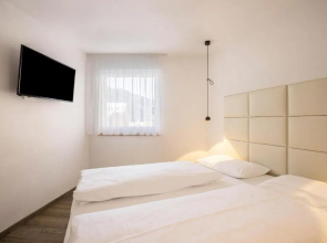 Apartment Sis Residence Bun Ste