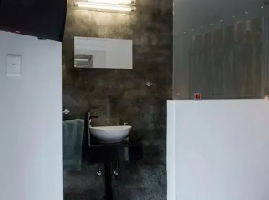 Luxury Upmarket Guesthouse 20 on 4th