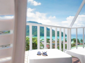 Phi Phi Uphill Cottage