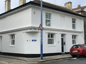 Octagon Apartment 1