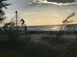 Apartment near by sea