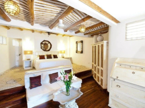 Aamori Boutique Hotel (Only Adults)