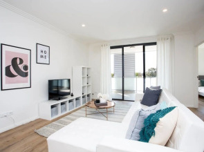 Designer Executive Apartment + Parking near Train