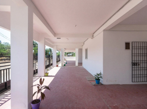 OYO Flagship 28658 The Swarg Residence