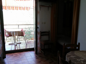 Apartment Sreca - 10m from the sea A1 Sukosan, Zadar riviera