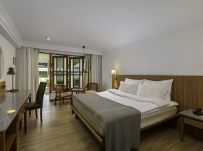 Kamala Beach Resort, A Sunprime Resort - Adults Only