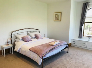 Beechtree Manor Stunning 4 Bedroom Home