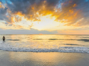 Siesta Key Beach Resort and Suites