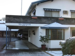 Alkira Motel