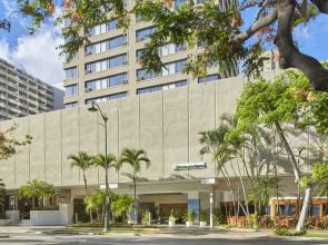 Holiday Inn Express Waikiki