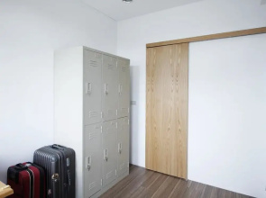 Traveler. Gourmet Hostel