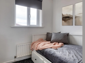 Lovely 3-bed Cosy House in Greater Manchester