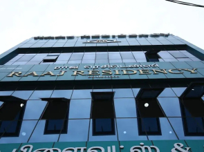OYO Flagship 1246 Raaj Residency