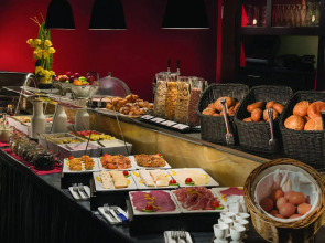 Adina Apartment Hotel Frankfurt Neue Oper