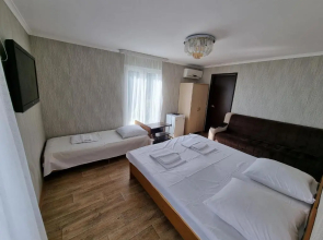 Ривер Гагра