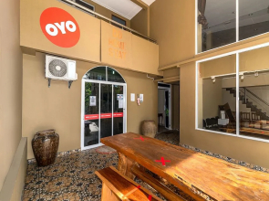 OYO 89932 DD Homestay