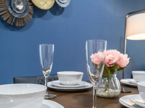 LUX - Marina Ocean View Suite 1