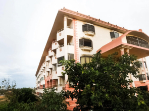 Capital O 61018 Sri Krishna Guest House