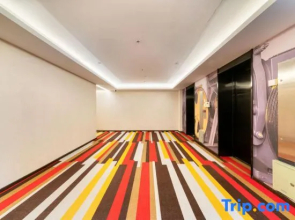 Boyin Select Hotel (Jiaxing XiuZhou Park Wanda Plaza Branch)