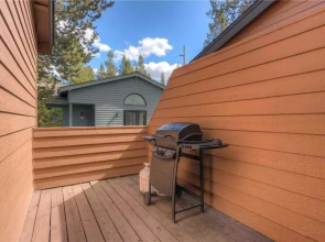 Powder Village Condominium I4