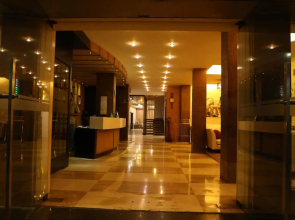 Hotel Varun