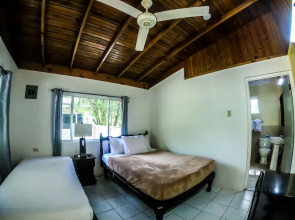 Xye   Resort