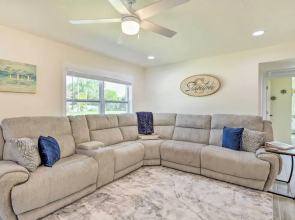 Merritt Island Home w/ Spa - 8 Mi to Cocoa Beach!