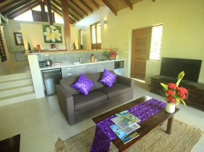 Club Vatu, Port Vila