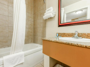 Hotel Avenida, San Clemente Beach