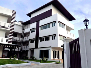 Siray House