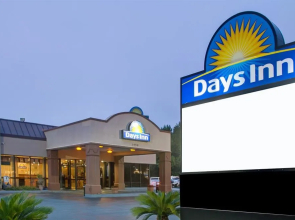 Days Inn Charleston Airport Coliseum