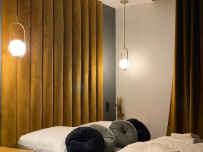 Family & Business Sauna Apartments ul Klonowa z Klimatyzacją, Tarasem, Widokiem na Zalew i Garażem -The Highest Standard!