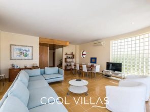 Villa AcquaMarina - 5 bedroom, water front villa