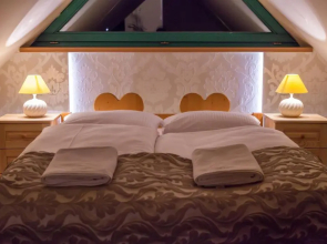 Jawor Pokoje i Apartamenty