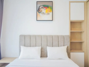 Comfortable 1BR Apartment at Marigold Nava Park