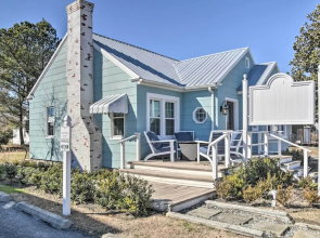 Chincoteague Island Cottage ~ 2 Mi to Beaches