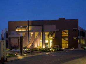 The Gold Beach Resort